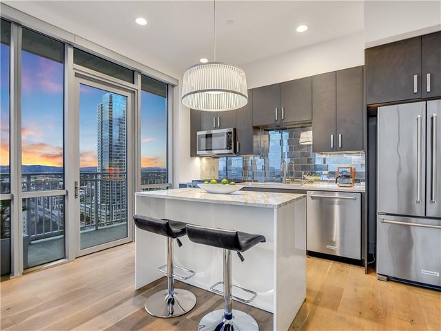 222 West Ave 1802, Austin, TX 78701