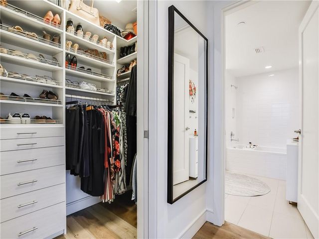 222 West Ave 1802, Austin, TX 78701
