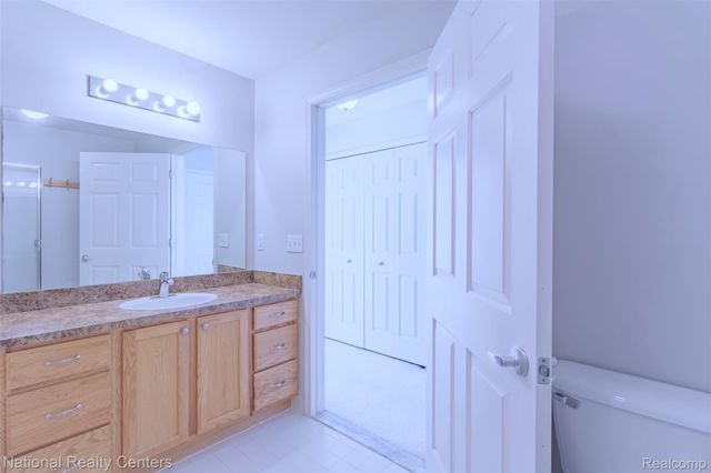 28414 CARLTON WAY Drive, Novi, MI 48377