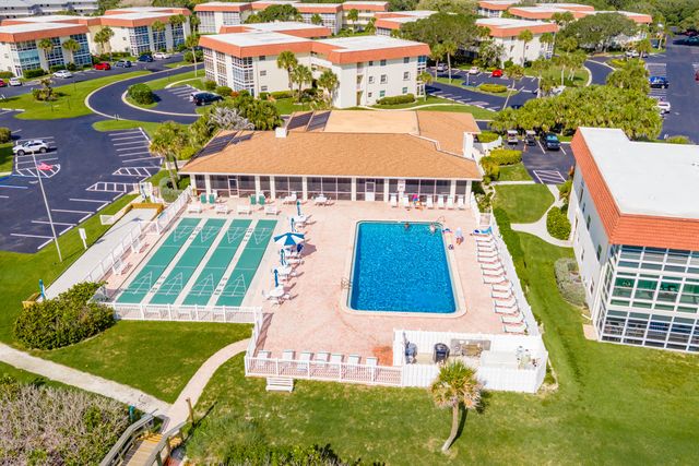 5400 Highway A1a H4, Indian River Shores, FL 32963