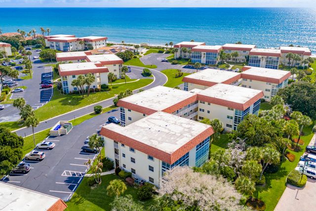 5400 Highway A1a H4, Indian River Shores, FL 32963