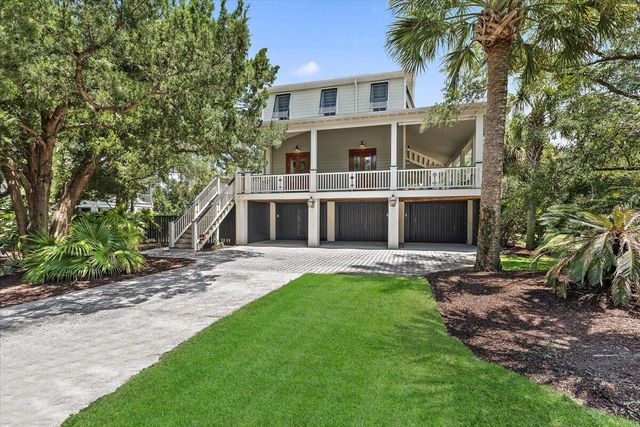 2850 Ion Avenue, Sullivans Island, SC 29482