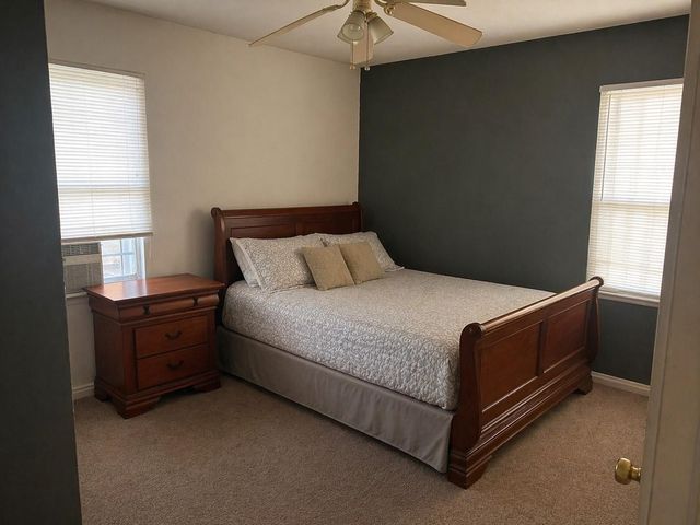 5707 Glenhurst Drive, Houston, TX 77033