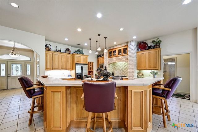 100 Wallace Riddell Drive, Burnet, TX 78611