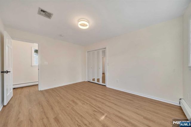 11 Old Tappan Road, Old Tappan, NJ 07675