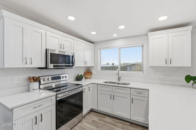 1511 W Liddell Drive, Tucson, AZ 85704