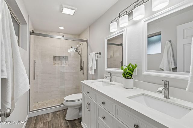 1511 W Liddell Drive, Tucson, AZ 85704