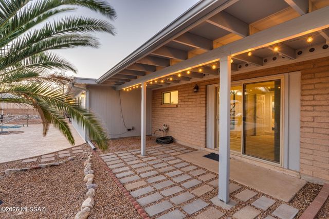 1511 W Liddell Drive, Tucson, AZ 85704