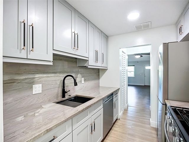 2850 59TH STREET S 209, Gulfport, FL 33707