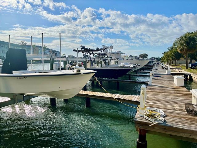 2850 59TH STREET S 209, Gulfport, FL 33707