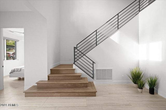 40 Roadrunner Lane, Sedona, AZ 86336