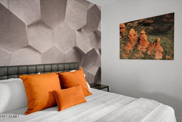 40 Roadrunner Lane, Sedona, AZ 86336