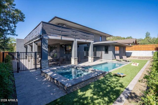 40 Roadrunner Lane, Sedona, AZ 86336