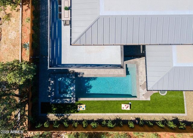 40 Roadrunner Lane, Sedona, AZ 86336