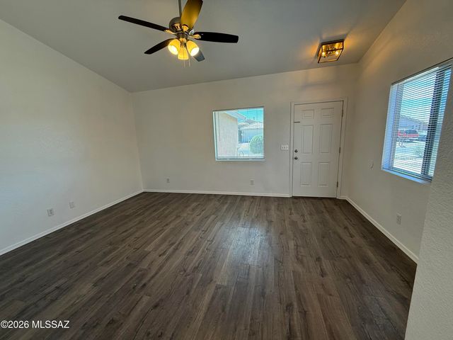 10391 E Rose Hill Street, Tucson, AZ 85747