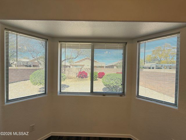10391 E Rose Hill Street, Tucson, AZ 85747