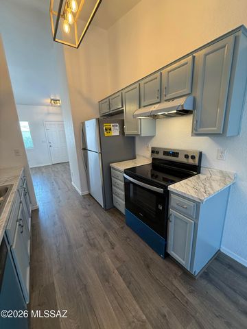 10391 E Rose Hill Street, Tucson, AZ 85747