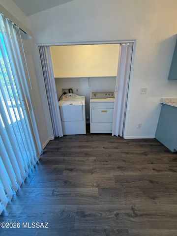 10391 E Rose Hill Street, Tucson, AZ 85747