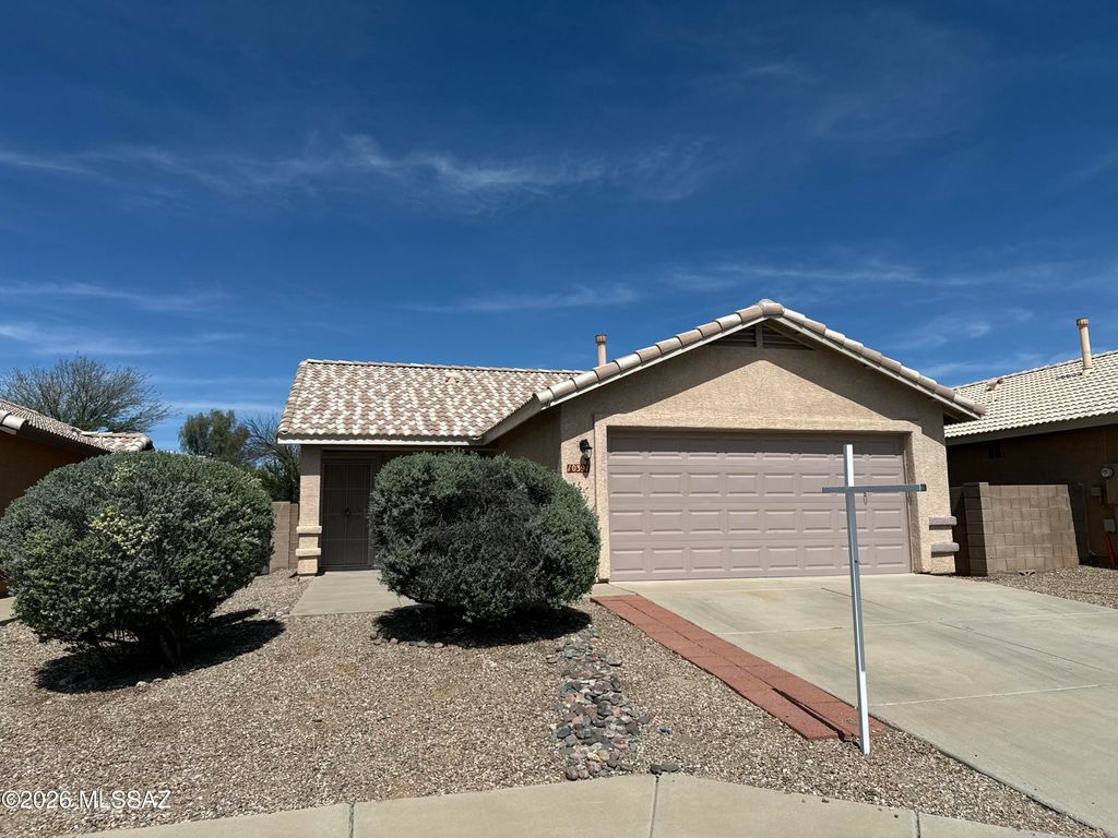 10391 E Rose Hill Street, Tucson, AZ 85747