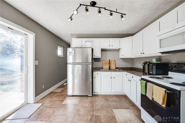 161 Montana Drive, Xenia, OH 45385