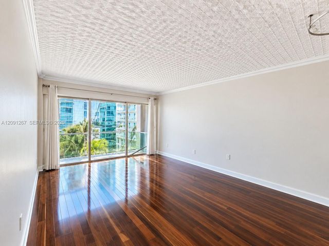 600 NE 25th Street 63, Miami, FL 33137