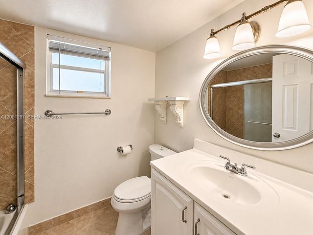 600 NE 25th Street 63, Miami, FL 33137