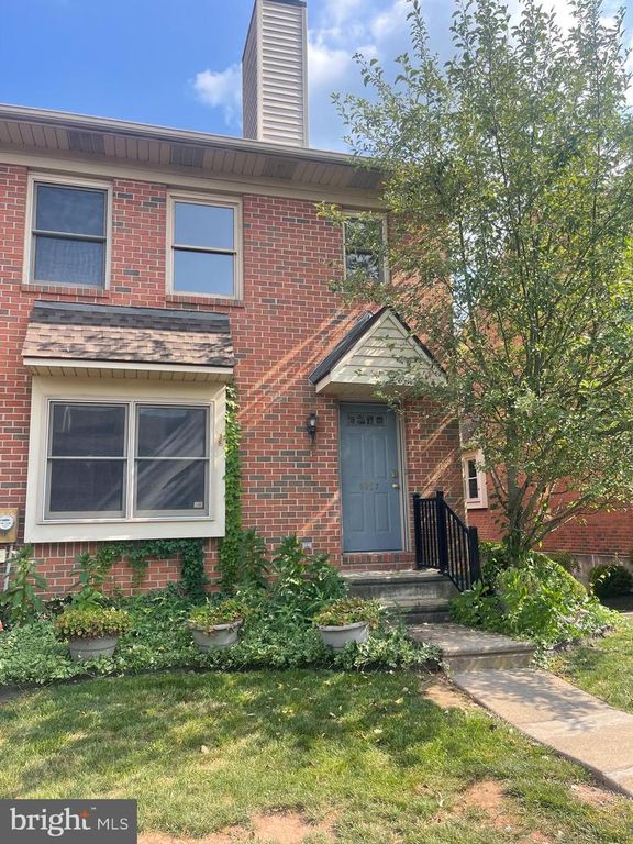 3927 SENECA CT, Skippack, PA 19474