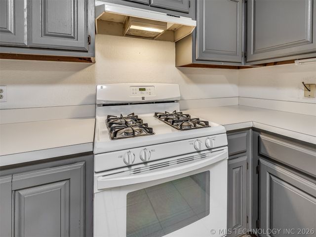 1812 S Gardenia Avenue, Broken Arrow, OK 74012