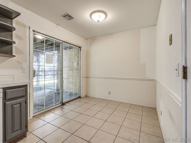 1812 S Gardenia Avenue, Broken Arrow, OK 74012