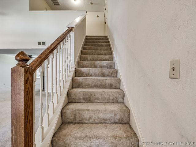 1812 S Gardenia Avenue, Broken Arrow, OK 74012