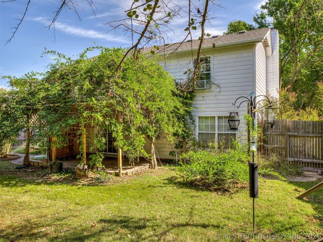 1812 S Gardenia Avenue, Broken Arrow, OK 74012