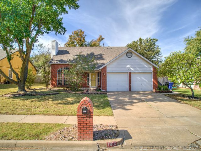 1812 S Gardenia Avenue, Broken Arrow, OK 74012