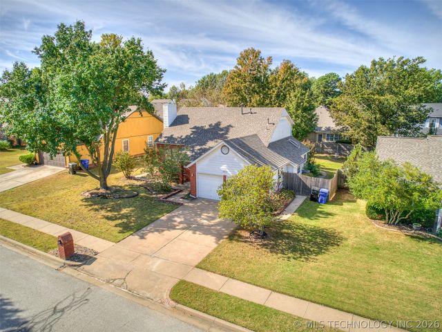 1812 S Gardenia Avenue, Broken Arrow, OK 74012
