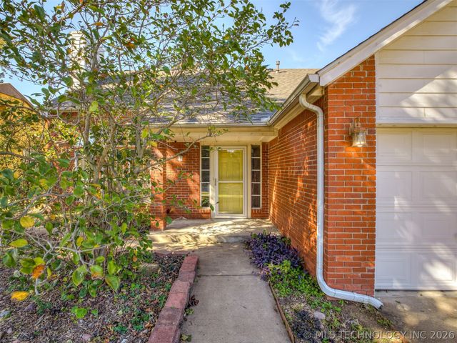 1812 S Gardenia Avenue, Broken Arrow, OK 74012