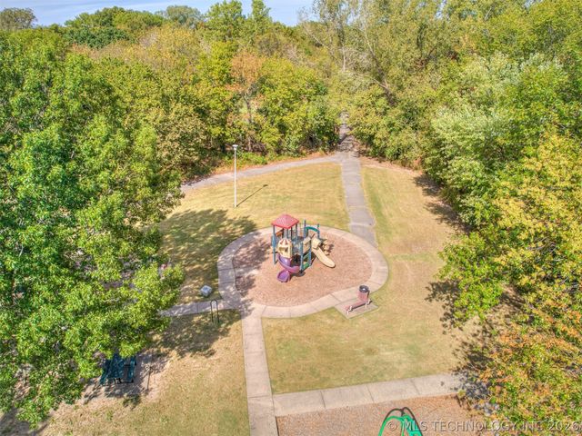 1812 S Gardenia Avenue, Broken Arrow, OK 74012