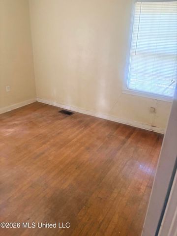 959 Combs Street, Jackson, MS 39204