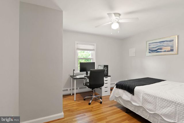 815 SENECA RD, Great Falls, VA 22066