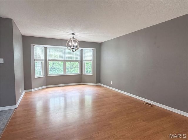 912 Mill Creek Drive, Imperial, MO 63052