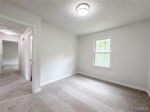 912 Mill Creek Drive, Imperial, MO 63052