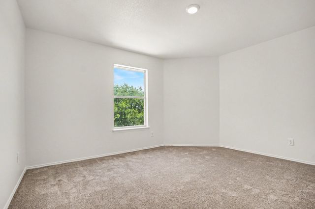 1153 Weaver Street, Cedar Hill, TX 75104