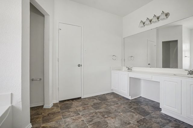 1153 Weaver Street, Cedar Hill, TX 75104