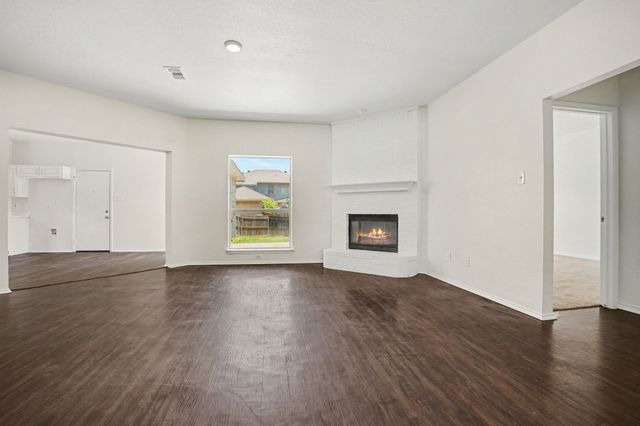 1153 Weaver Street, Cedar Hill, TX 75104