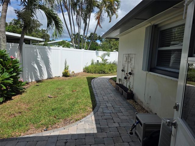 12291 69TH TERRACE, Seminole, FL 33772