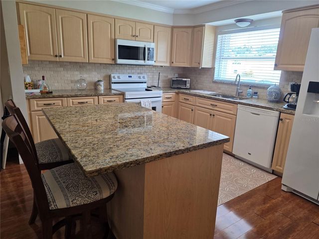 12291 69TH TERRACE, Seminole, FL 33772