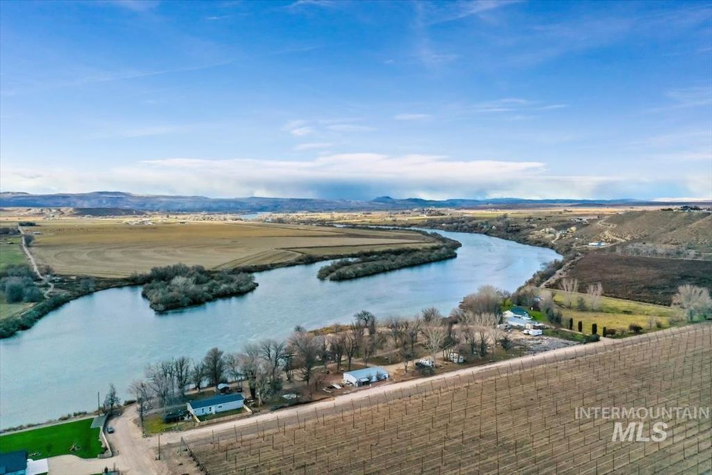 28522 Lower Pleasant Ridge Rd, Wilder, ID 83676 photo 3