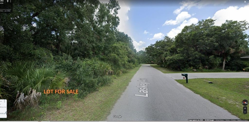 000 April Avenue, North Port, FL 34288