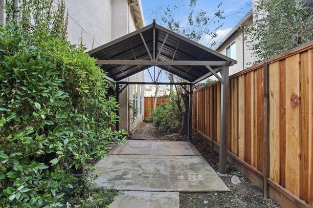 1466 Mansfield St, Tracy, CA 95376