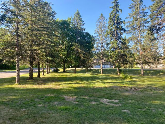 1007 10th Avenue N, Princeton, MN 55371
