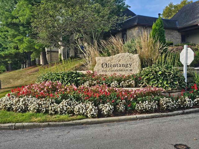 652 Olde Towne Avenue, 9-652T, Columbus, OH 43214