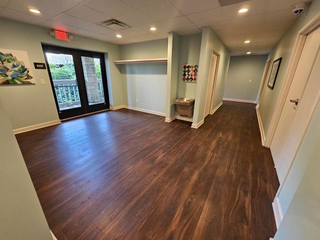 652 Olde Towne Avenue, 9-652T, Columbus, OH 43214